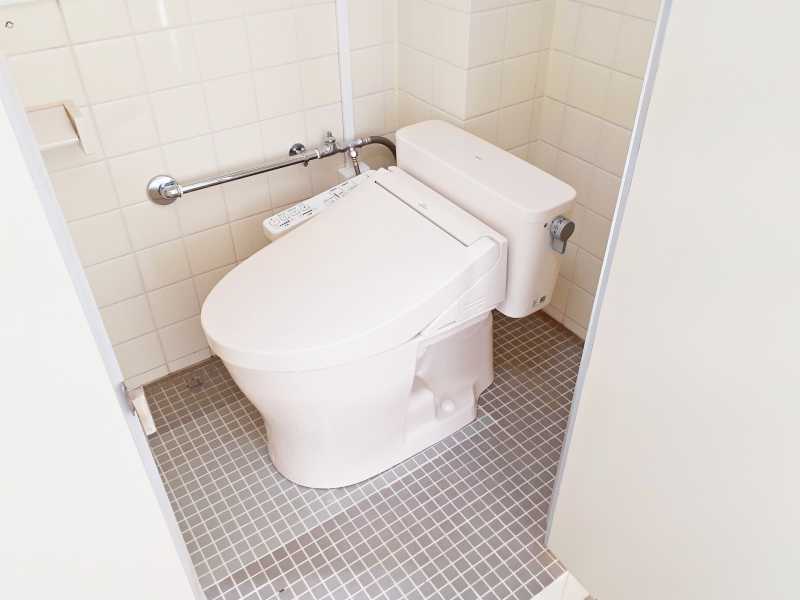 施工事例：名張市施設トイレ洋式化改修工事のアイキャッチ画像